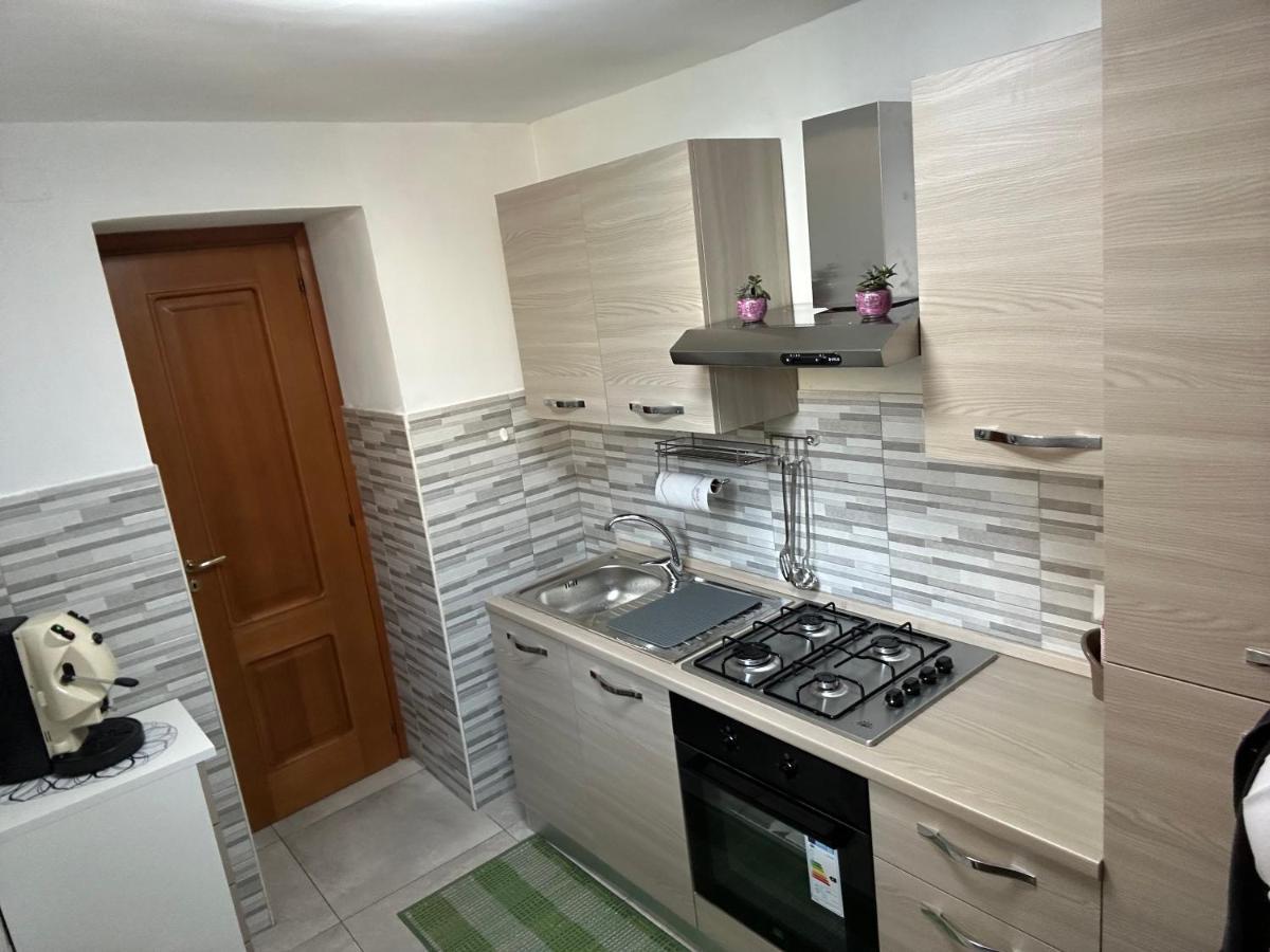 B&B Infinity Наполи Екстериор снимка