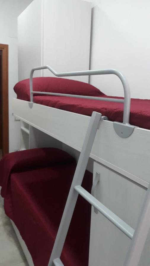 B&B Infinity Наполи Екстериор снимка